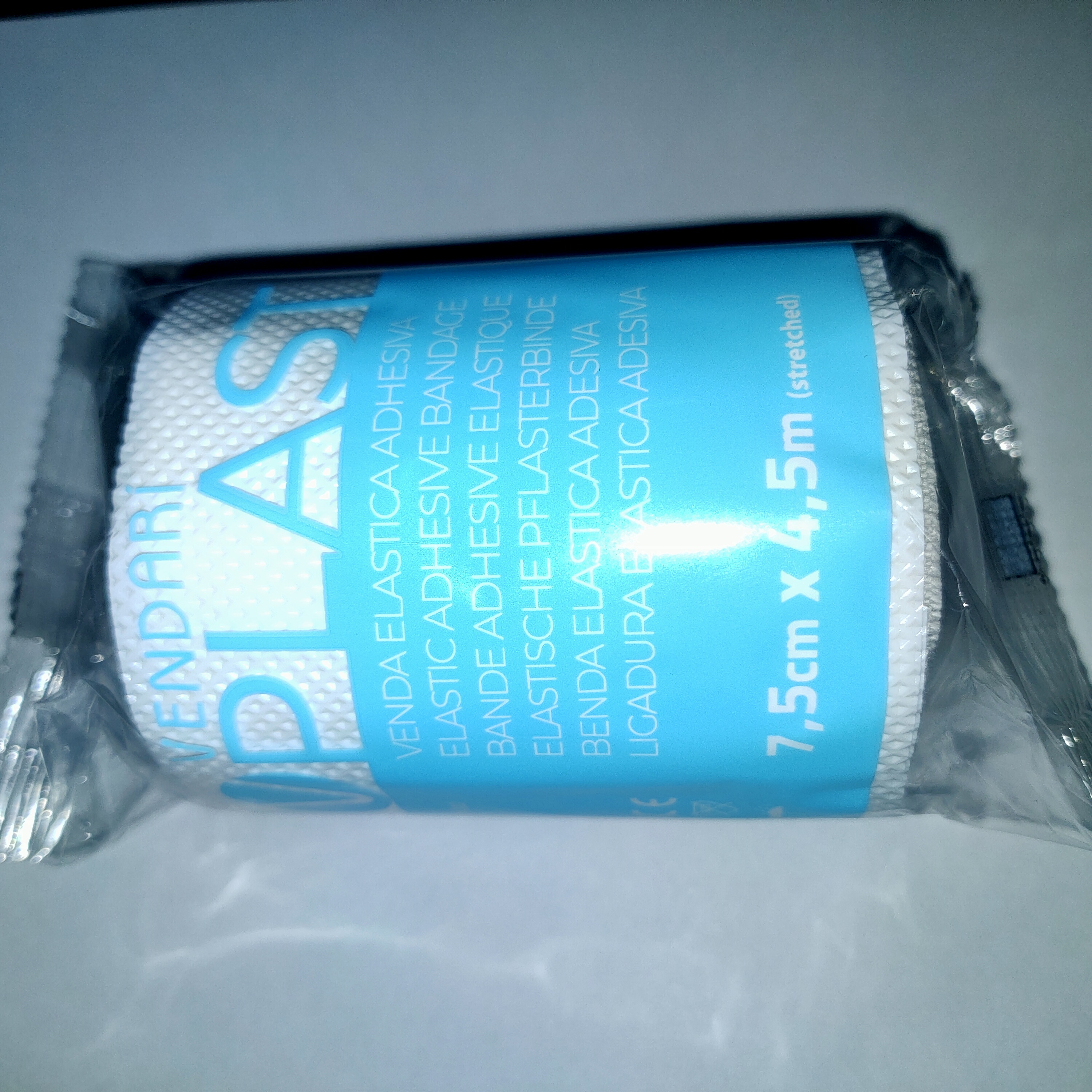 Ligadura elástica cohesiva C.I. 6 cm x 4 mts